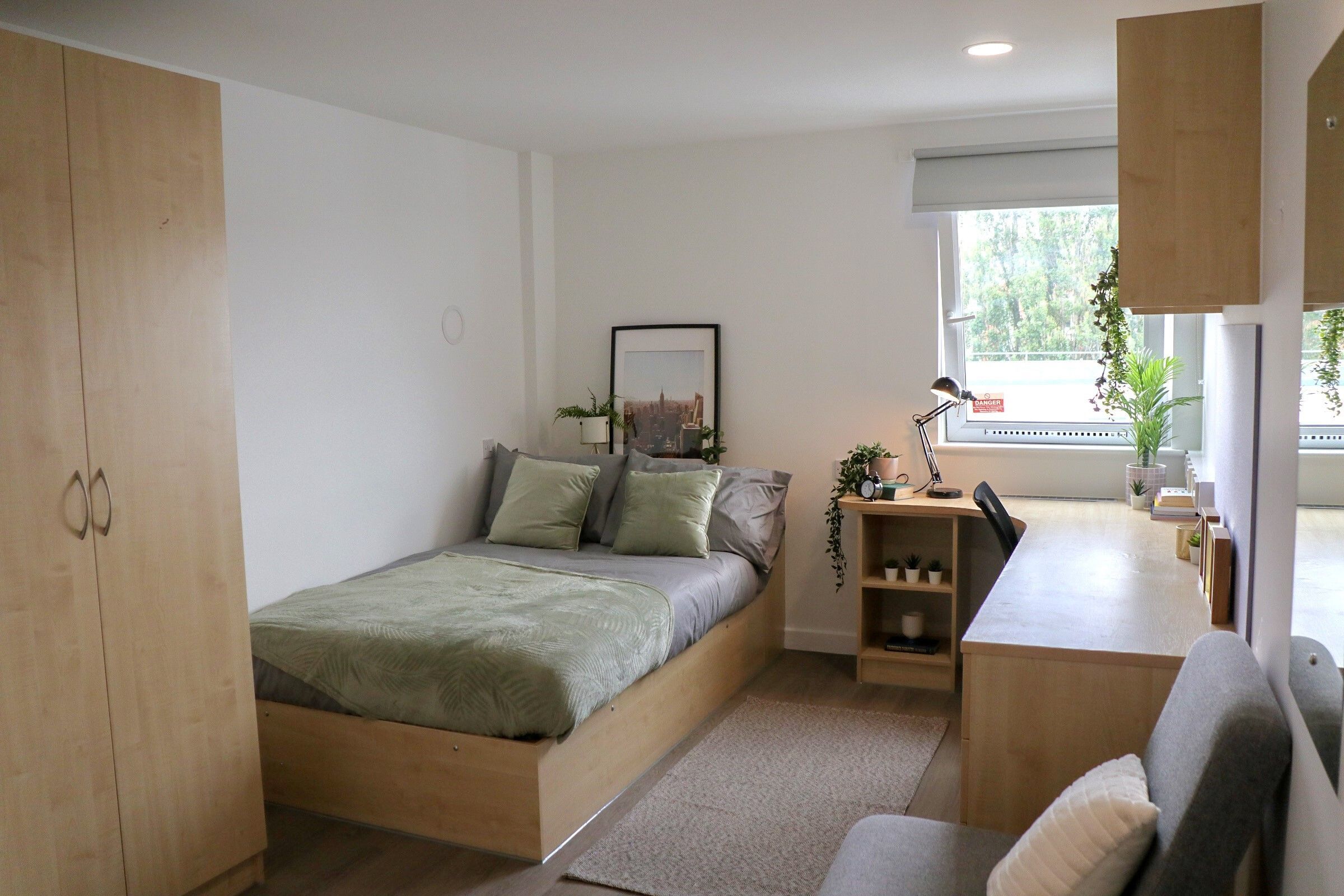Ensuite Bronze Plus Top Floor